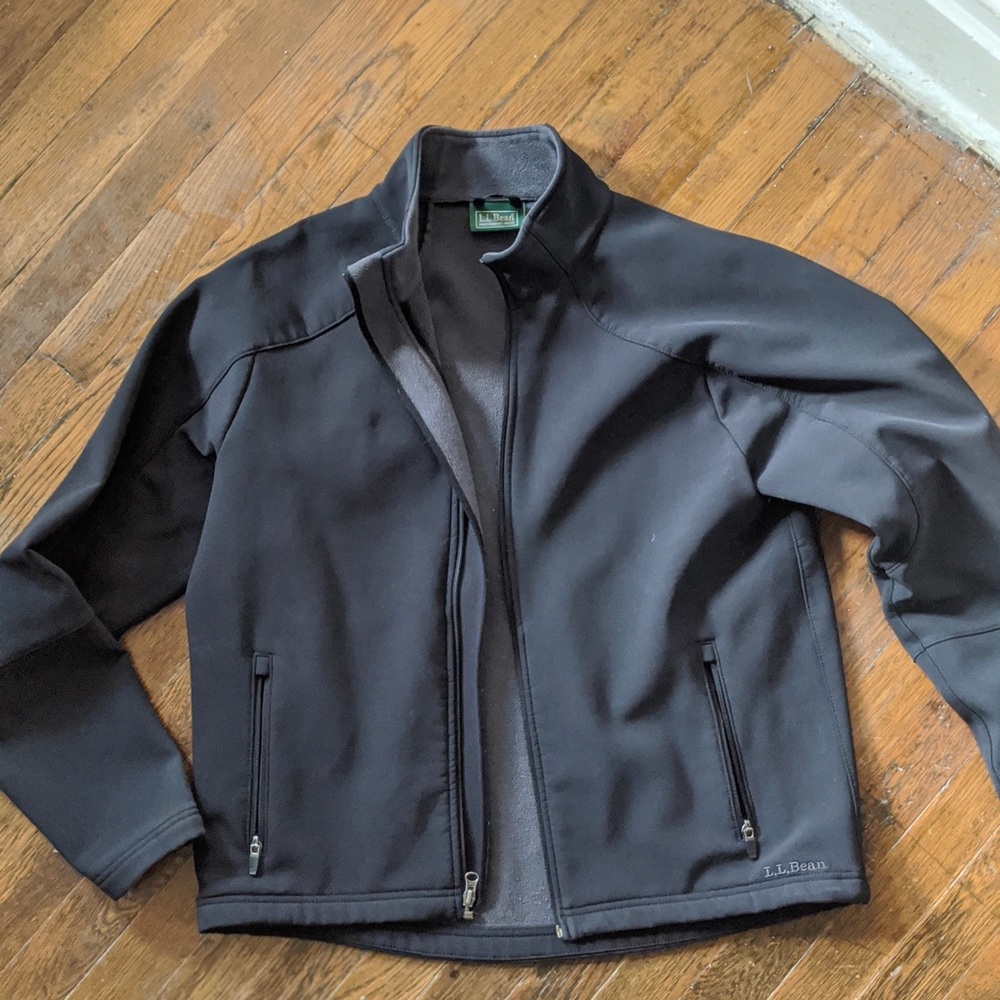 L.L. Bean - Mens Shell Lined Jacket. Medium